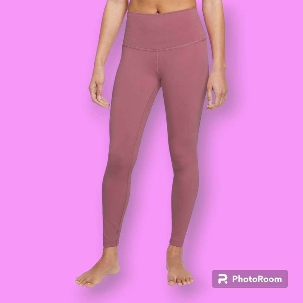 Nike Women's Desert Berry Yoga Dri-FIT 7/8 Leggings Size 2X